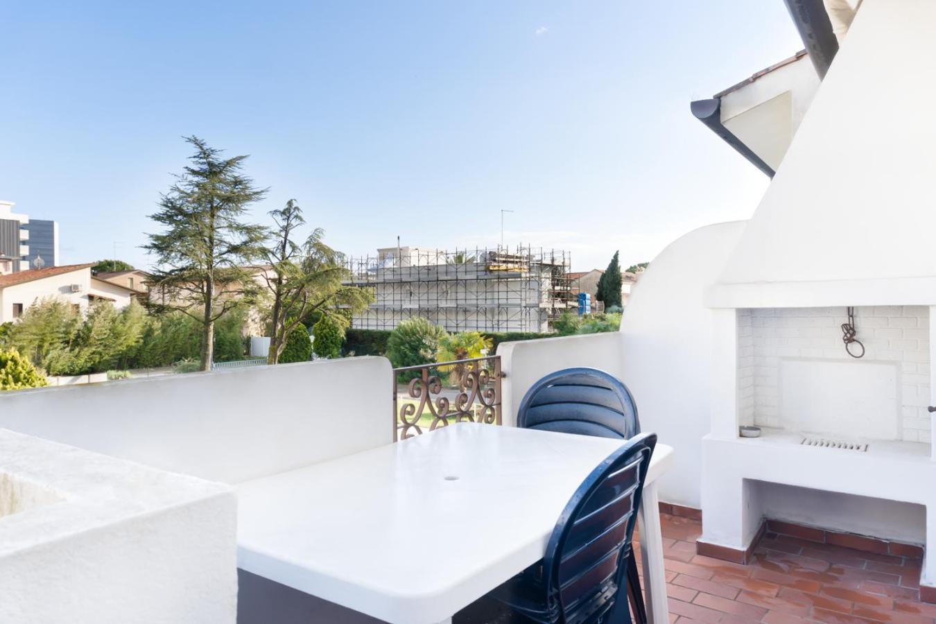La Casa Al Mare Di Beba Apartment